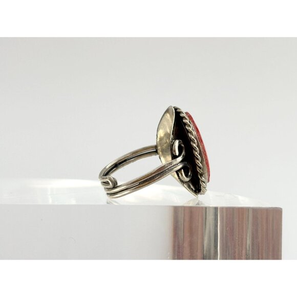 Spiney Oyster Stone Cabochon Silver Toned Adjustable Vintage Ring - sz 6.25 - Picture 5 of 9